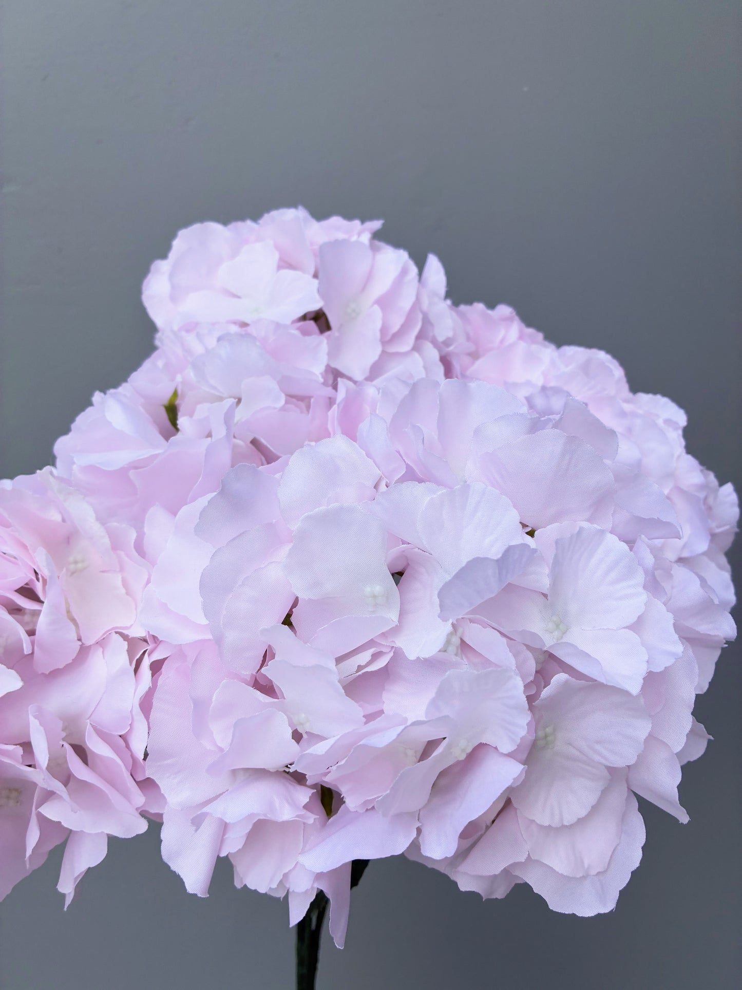 Bouquet d'hortensias artificiels rose clair
