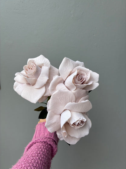 The Classic Artificial Rose Quicksand