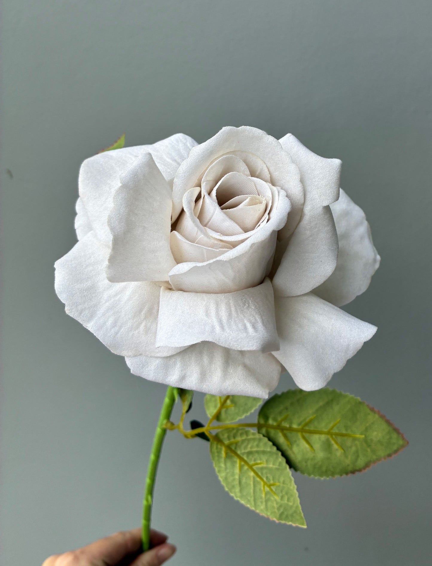 The Classic Artificial Rose Champagne
