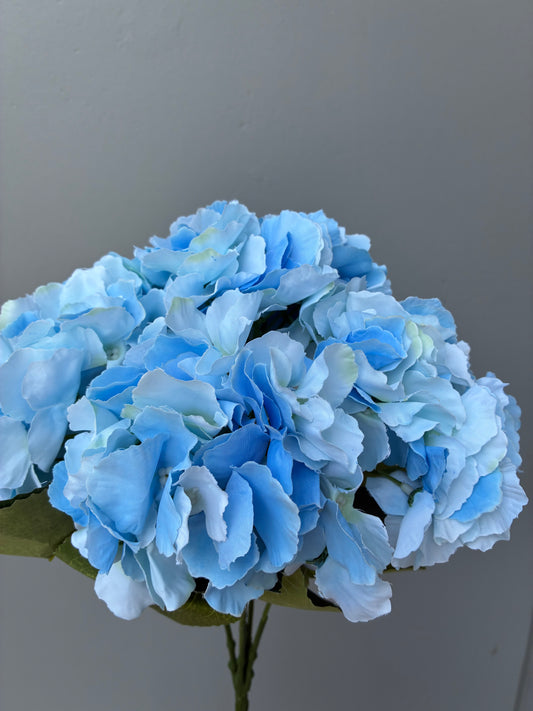 Artificial Hydrangea Bunch light blue