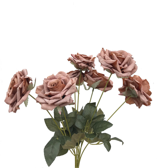 Bouquet de roses artificielles en soie nue